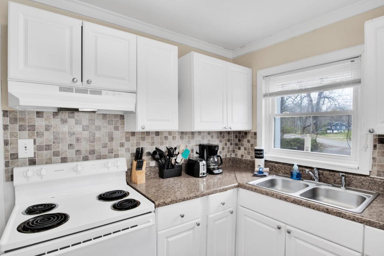 2-Bedroom Pet-Friendly Apartment In East Knoxville Extérieur photo