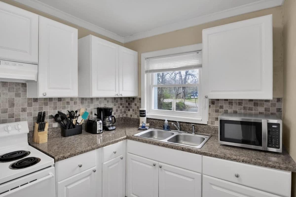 2-Bedroom Pet-Friendly Apartment In East Knoxville Extérieur photo